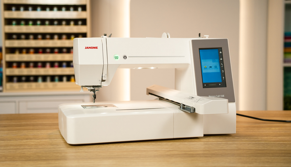 Janome MC550E