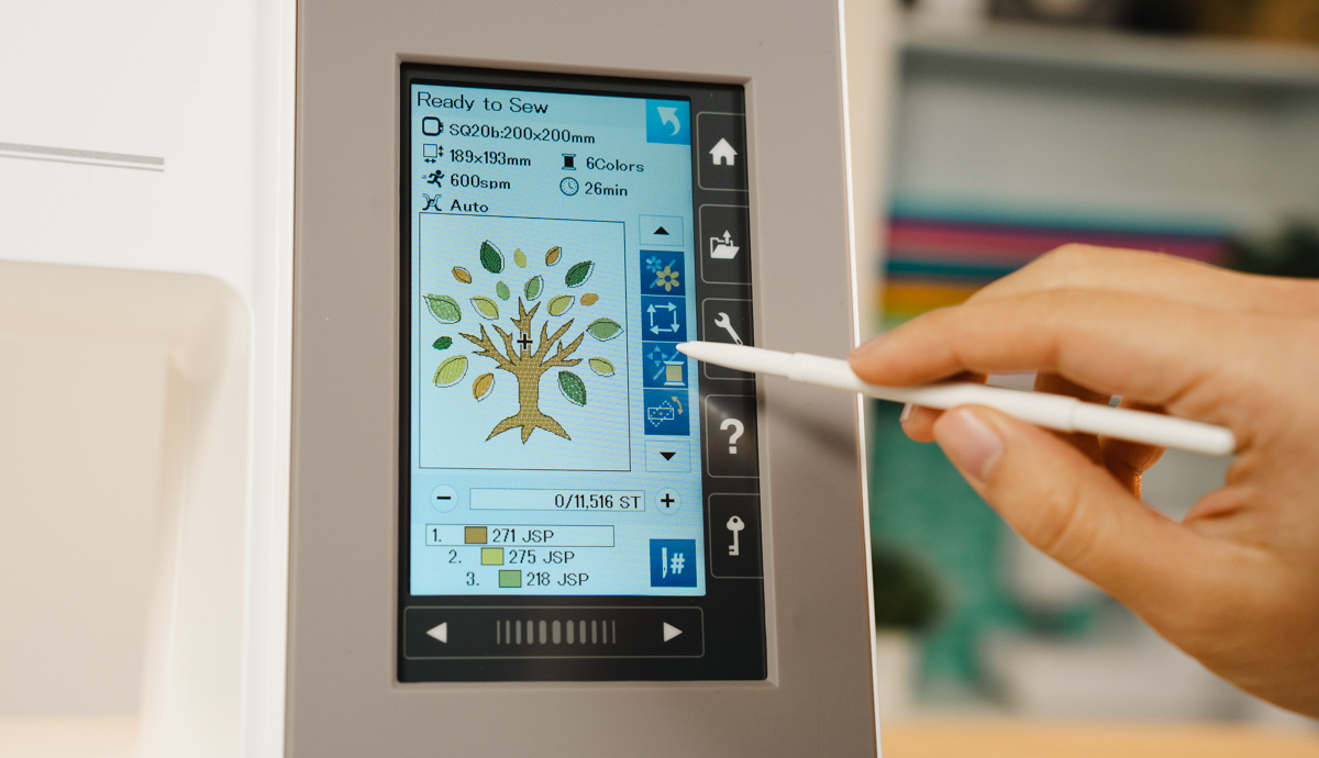 Janome MC550E 11cm x 5.2cm Full Colour LCD Touchscreen