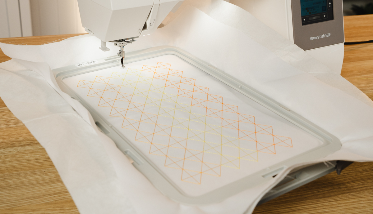 Janome MC550E Large embroidery field