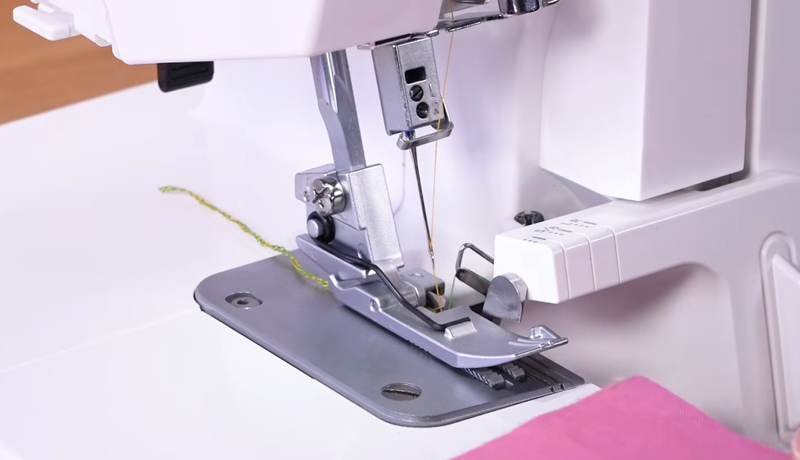 Janome SewSwitch 30 automatic needle-up stop for overlocking