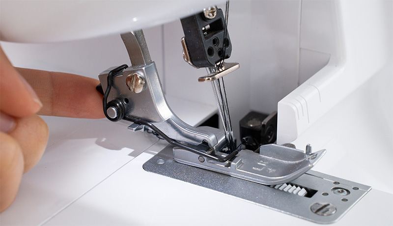 Echidna Sewing Brother 2504D Overlocker Quick-Change Snap-On Presser Feet