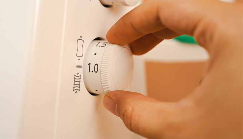 Janome ML554D Differential Feed (0.5 to 2.25 Ratio)