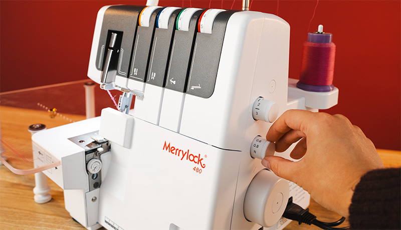 Merrylock MK480 looper cover with automatic safety shut off