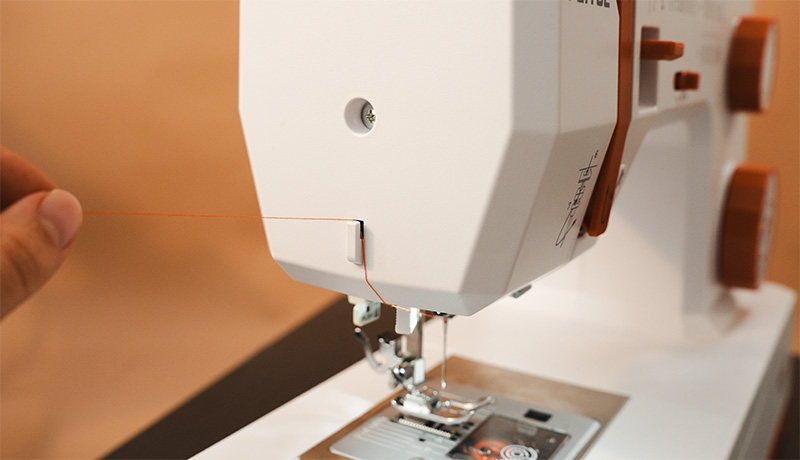 FEIYUE FYe375 Built-in Thread Cutter