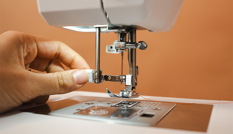 FEIYUE FYe375 Automatic Needle Threader