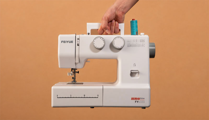 FEIYUE FYe330 Built-in Carry Handle