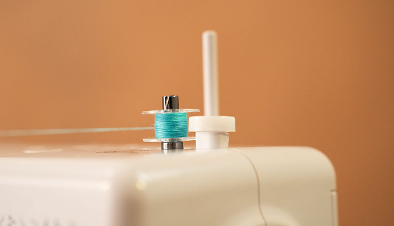 FEIYUE FYe330 Built-in Bobbin Winder
