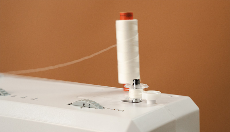 FEIYUE FYe350 Built-in Bobbin Winder