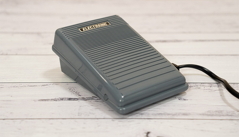 Echidna Sewing Brother GS3700 Foot Control