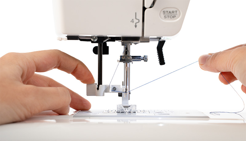 Janome DC2050 Built-in Needle Threader