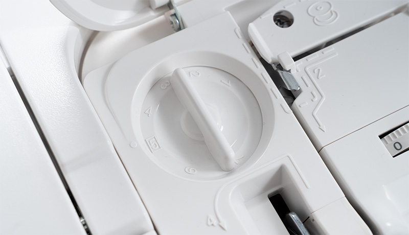 Janome Skyline S5AE Foot Pressure Adjustment – 7 Levels