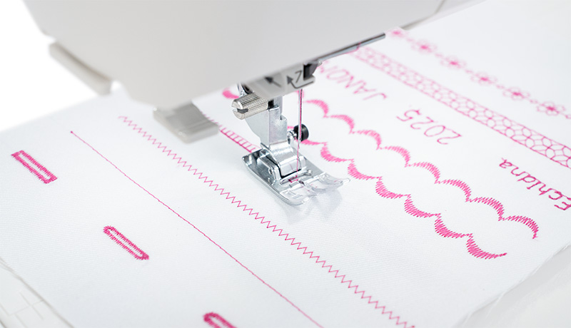 Janome Skyline S5AE 170 Built-In Stitches