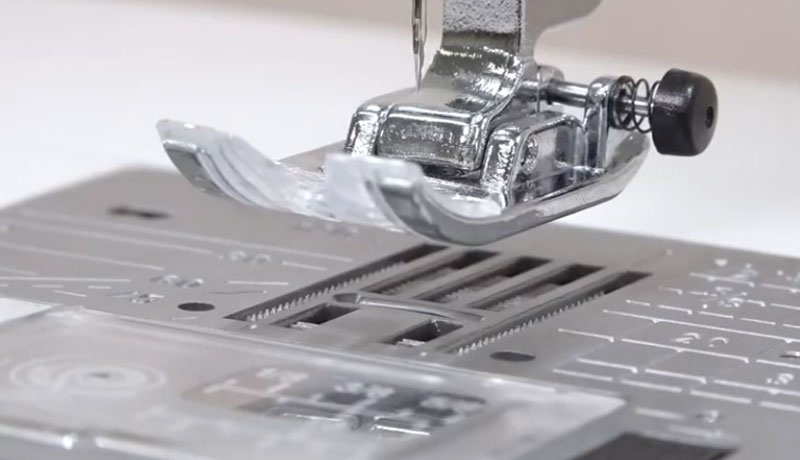 Janome Skyline 3 drop feed control