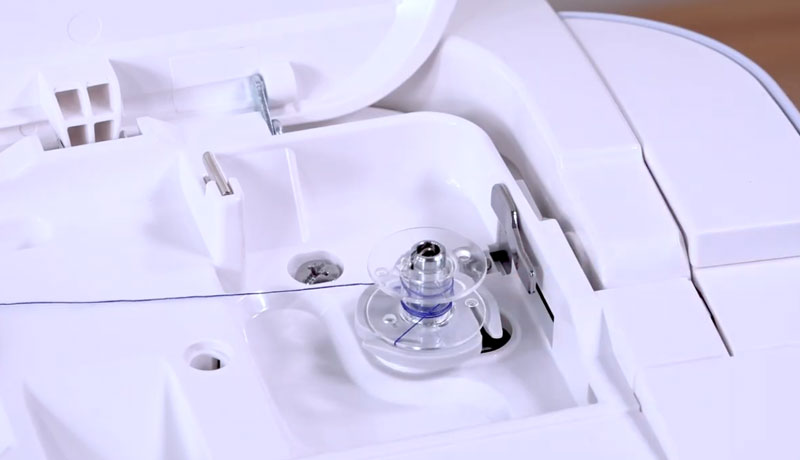 Janome Skyline 3 built-in bobbin winder