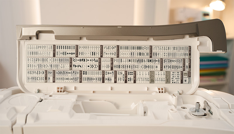 Janome Skyline 8 selection of 350 built-in stitches