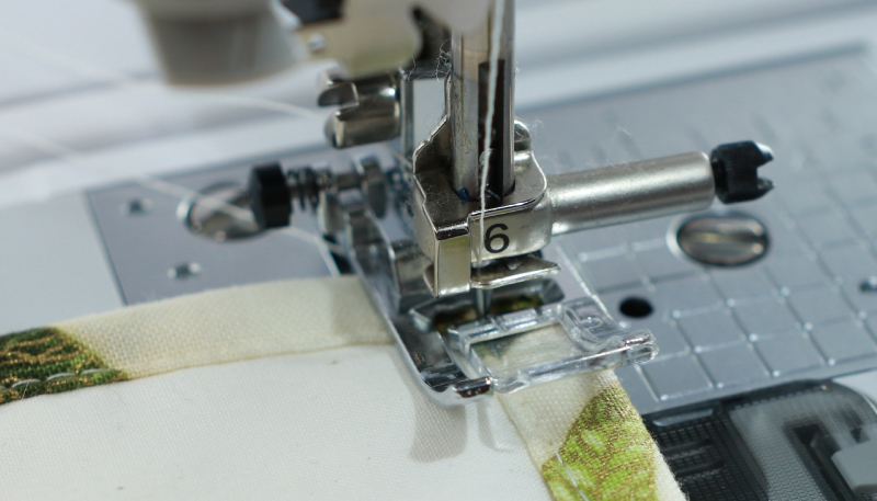 Echidna Sewing Brother NV1800Q Pivot Function