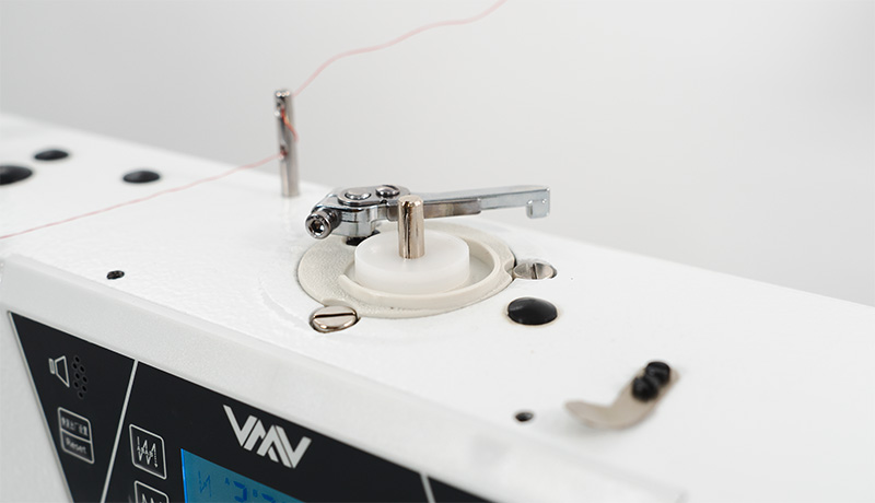 VMA V-9000A Built-In Bobbin Winder
