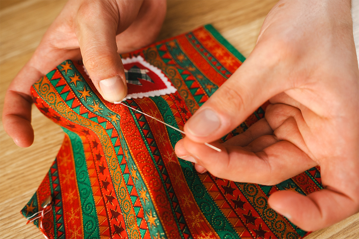 hand stitch