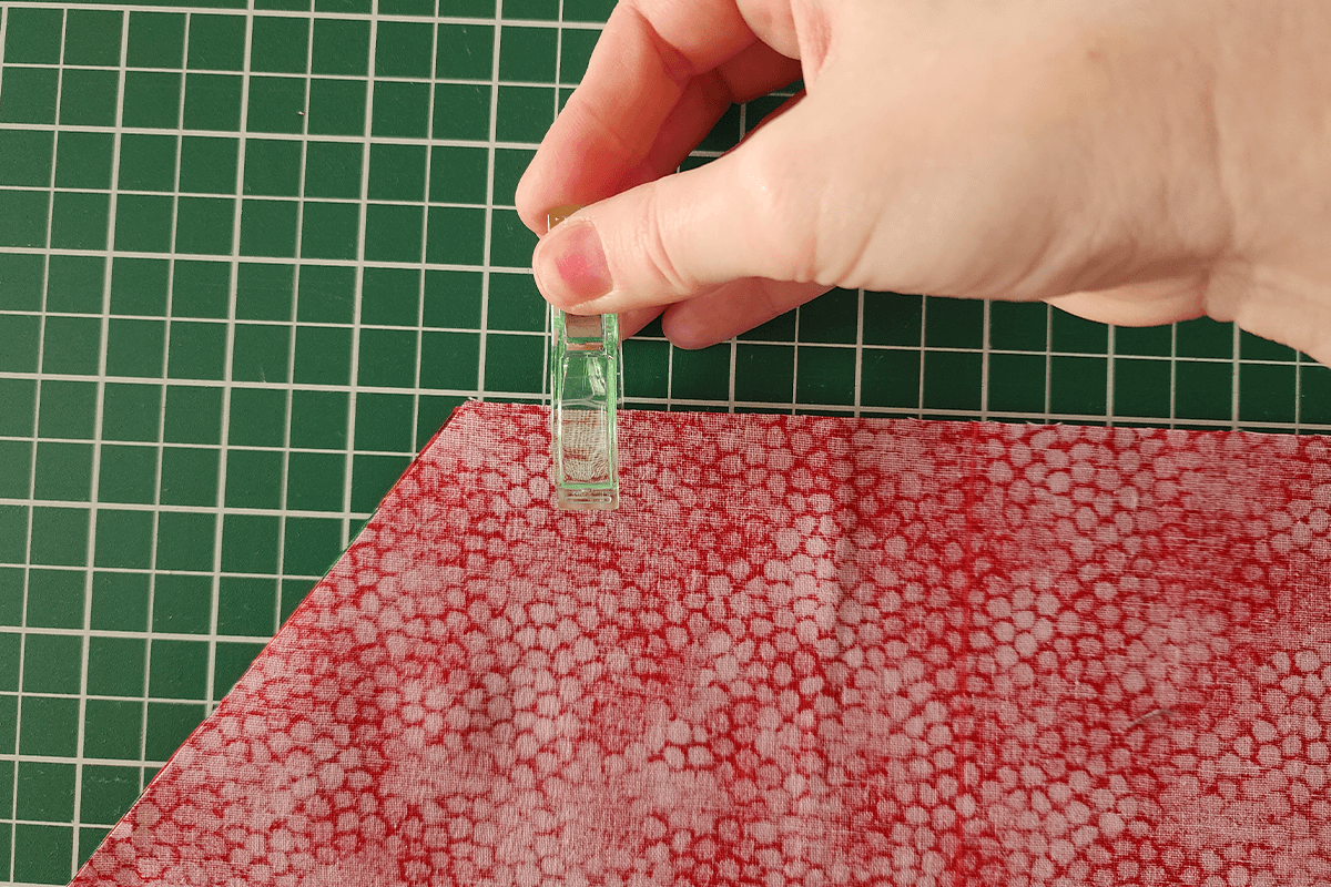 clip fabric together