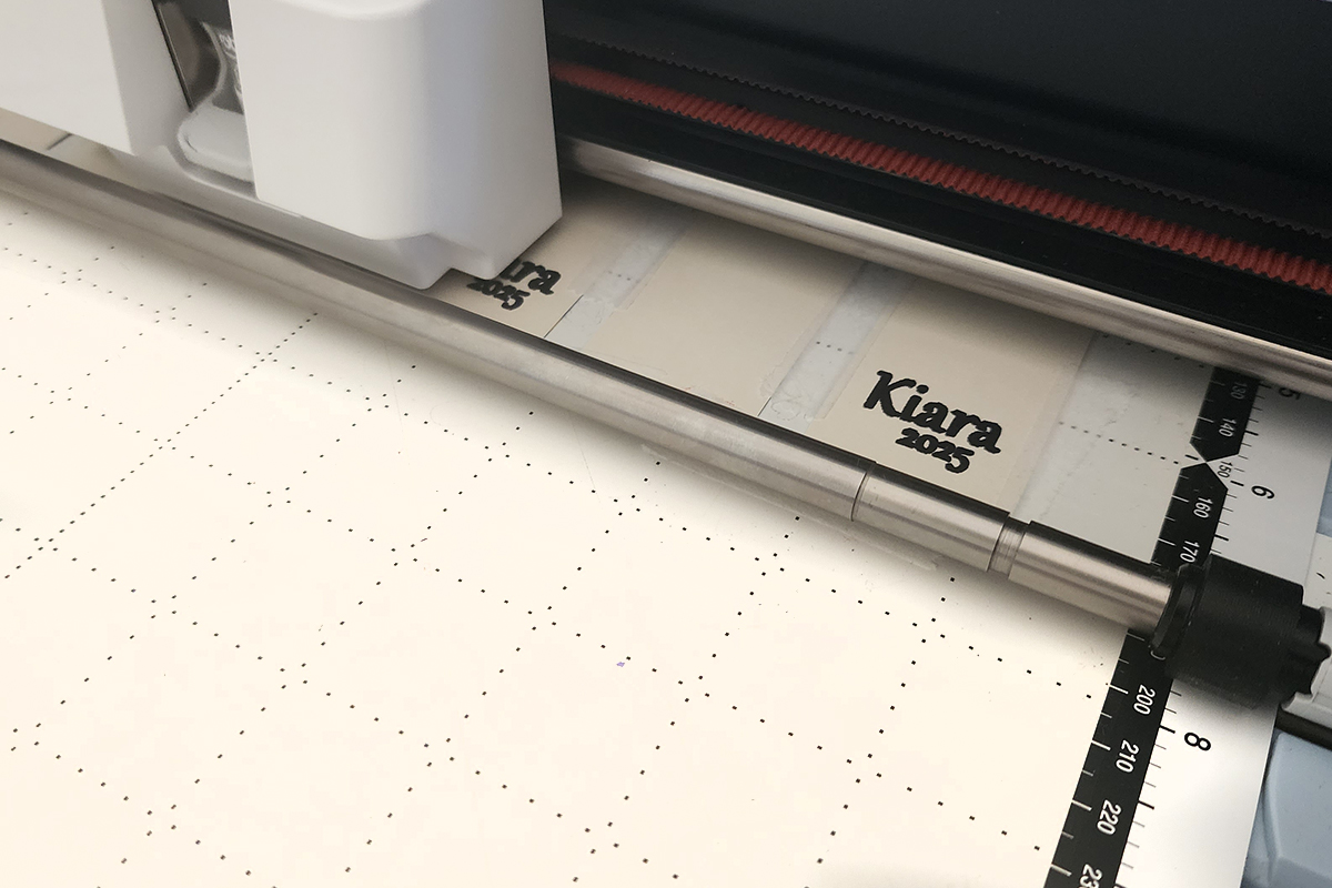 Write on back of cardstock using ScanNCut