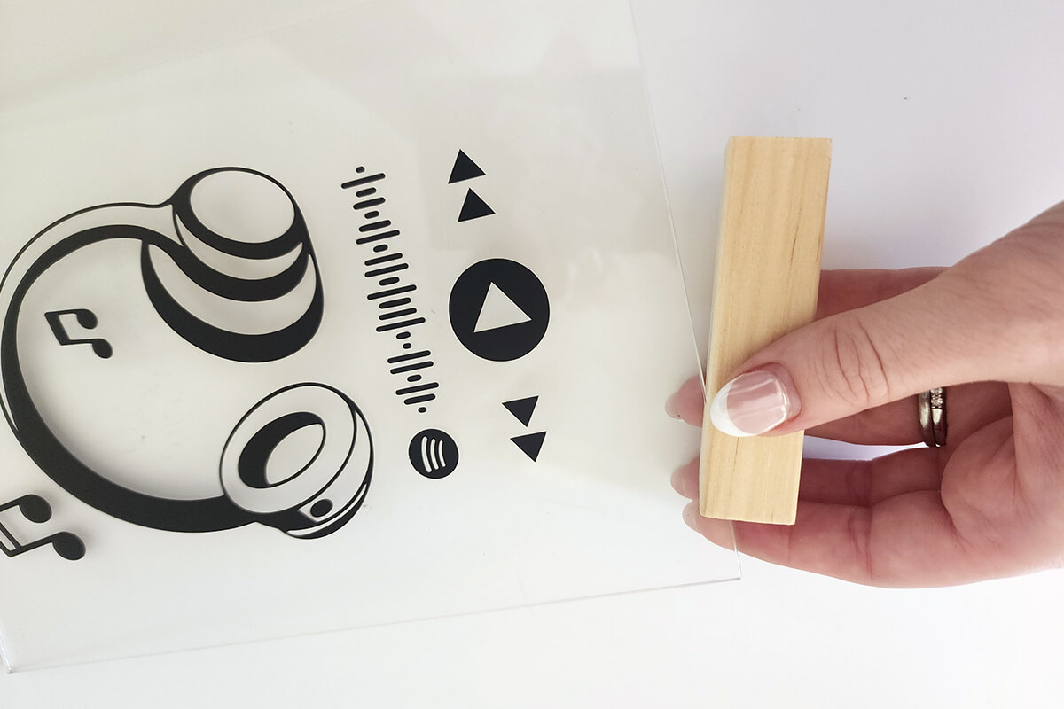 assemble plaque base