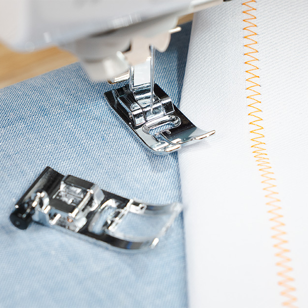 3 sewing feet