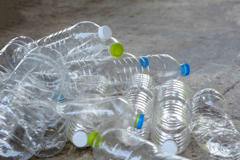PET bottles are collected and washed
