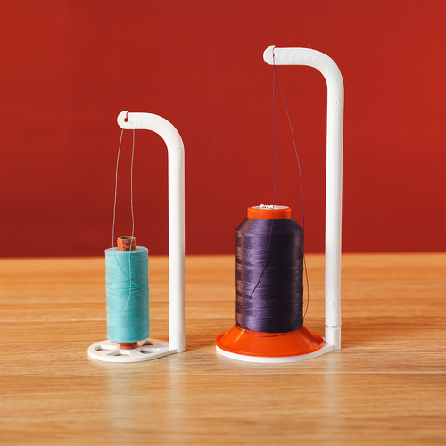 Echidna Thread Stand